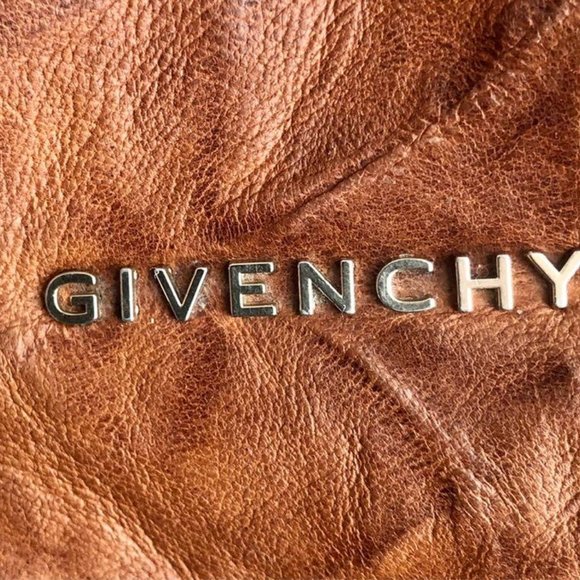 SOLD Authentic Givenchy Pandora Pepe Leather Small - Picture 8 of 8